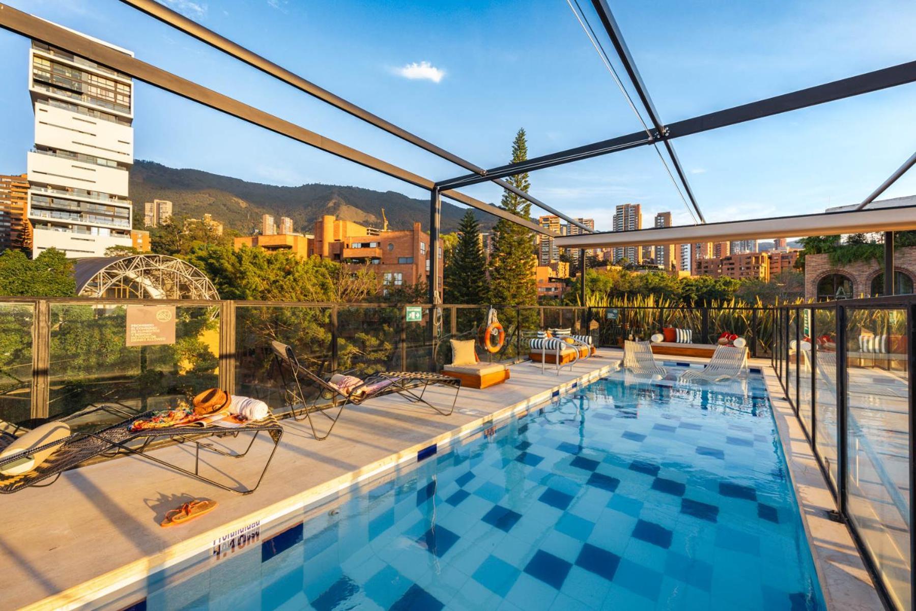 Loma Verde Aparthotel 麦德林 外观 照片